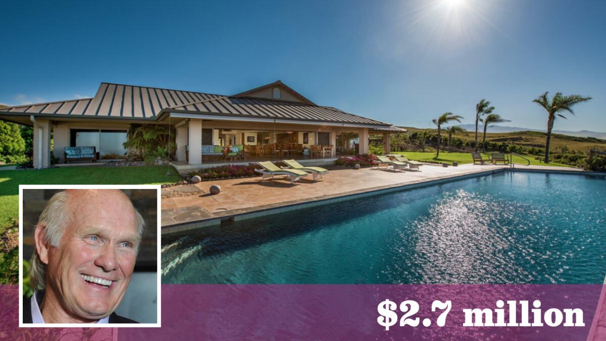 Tiger Woods Finally Reveals His $50 Million Island Mansion, See Inside_4